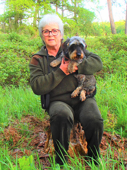 Wespe vom Wildschütz mit ihrer Züchterin Angela Kummert